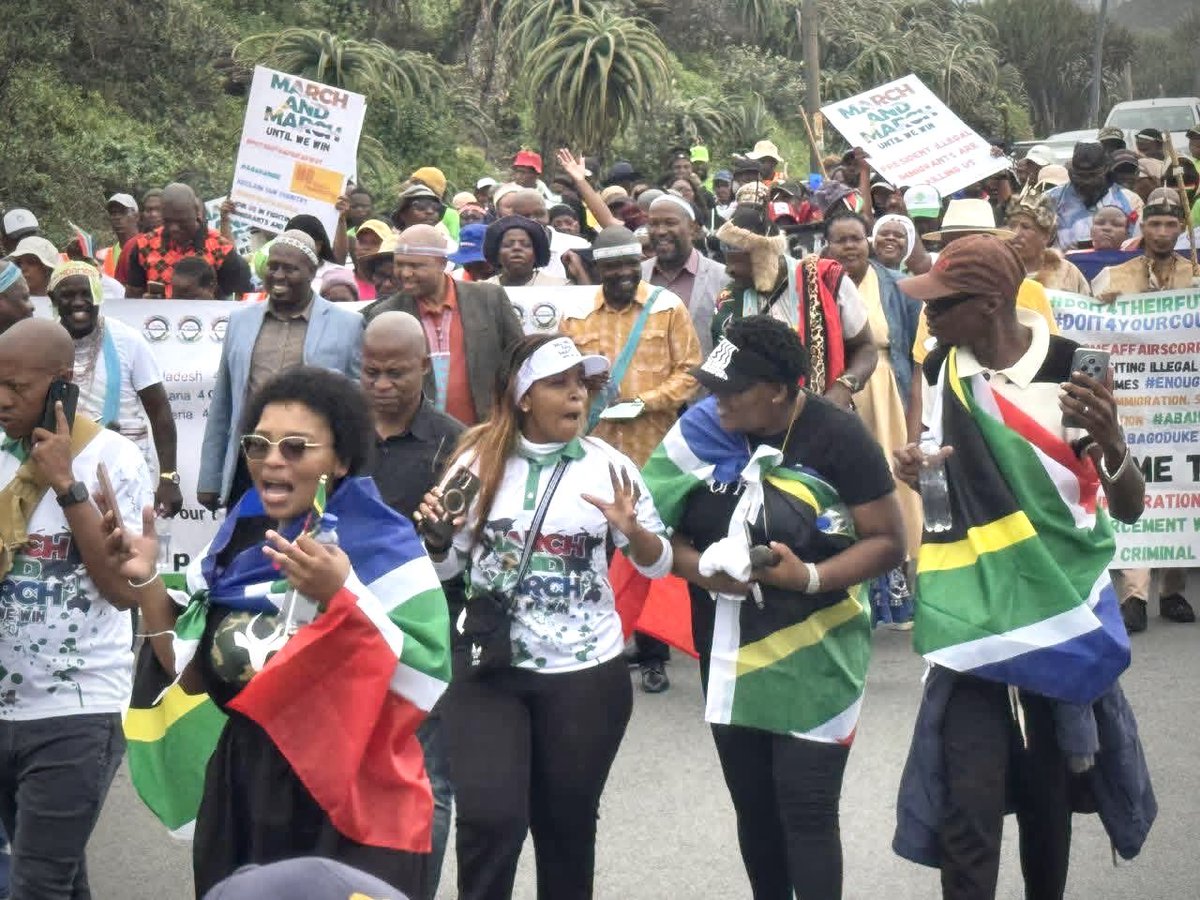 Nigerians think that they are Kings of Hillbrow, Sunnyside, Kempton Park, Cape Point. That’s why they are selling drugs, highjacking buildings and prostituting our sisters. Any Patriotic South African will SALUTE 🫡 yesterday march against another Nigerian King in East London 🇿🇦