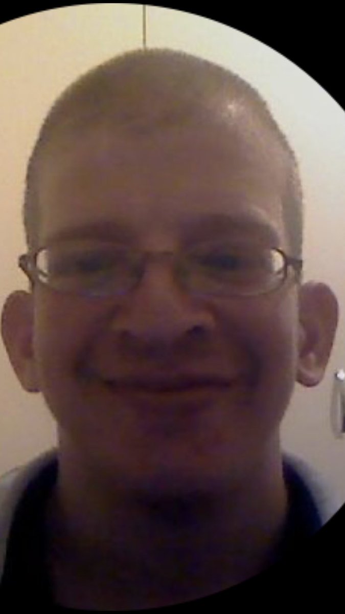 ManyaShark tweet media