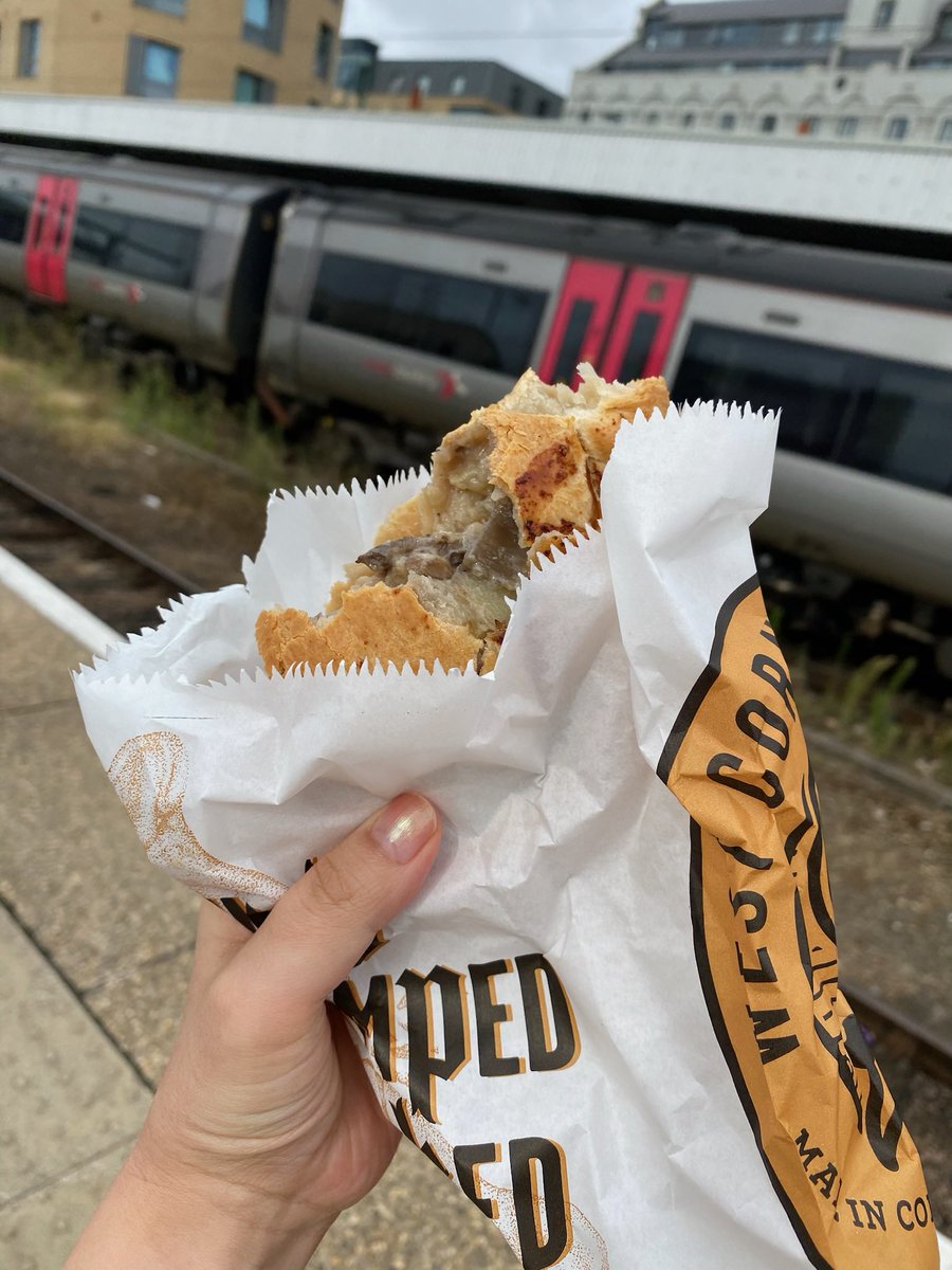 野生のパフェ研究家 tweet media