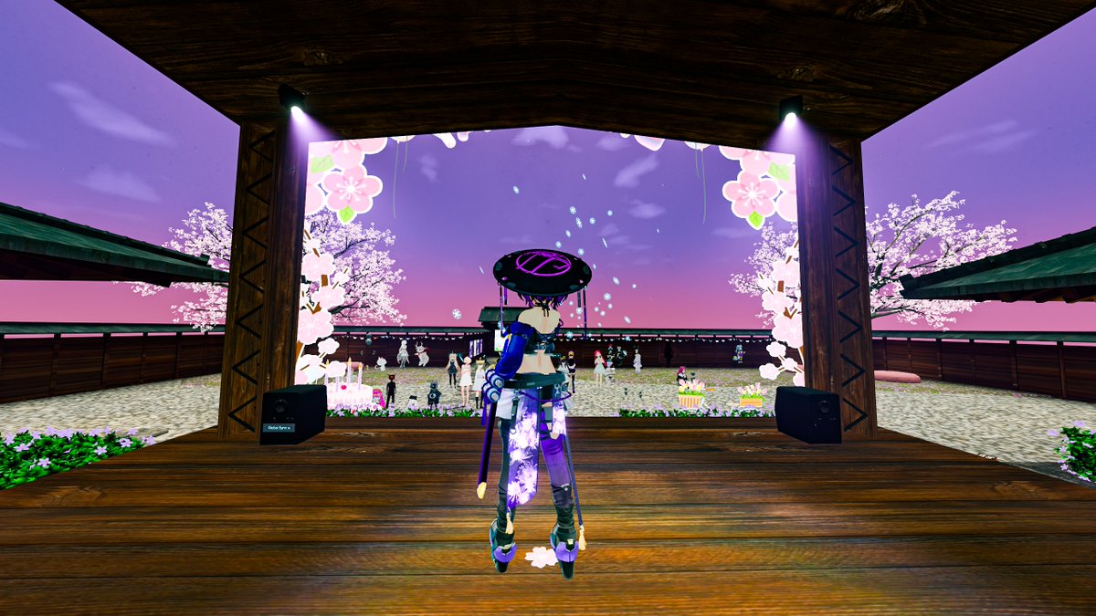 IWieldKeys VRイベントカメラマン tweet media