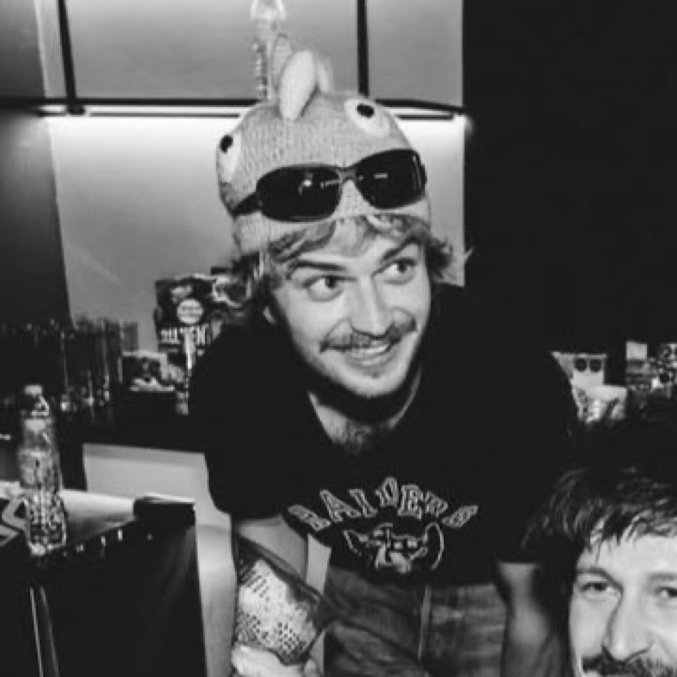 dana ꩜ tweet media