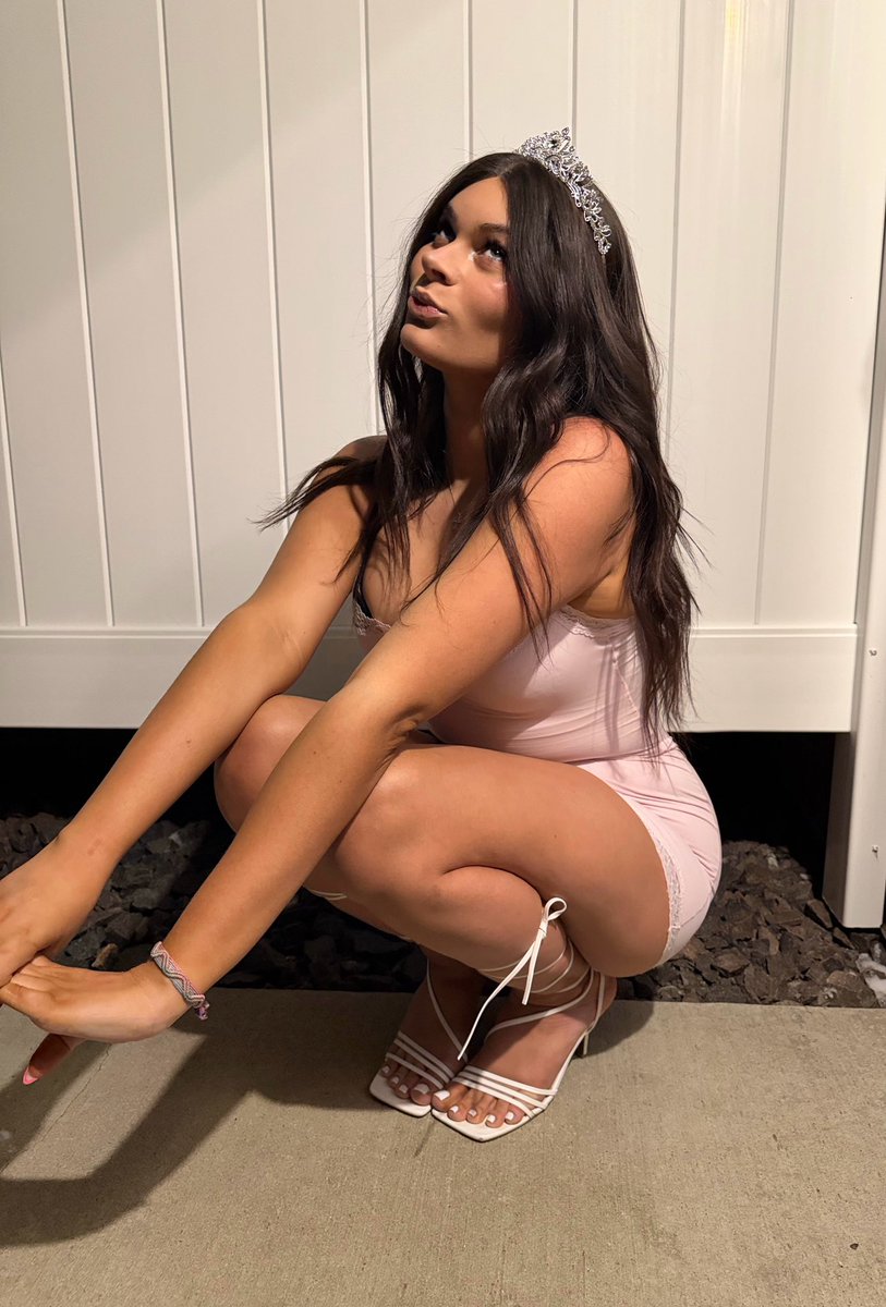 Isabella 🏳️‍⚧️ tweet media