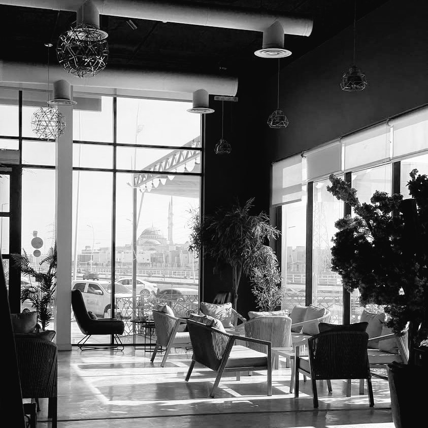 رَهْــو. tweet media