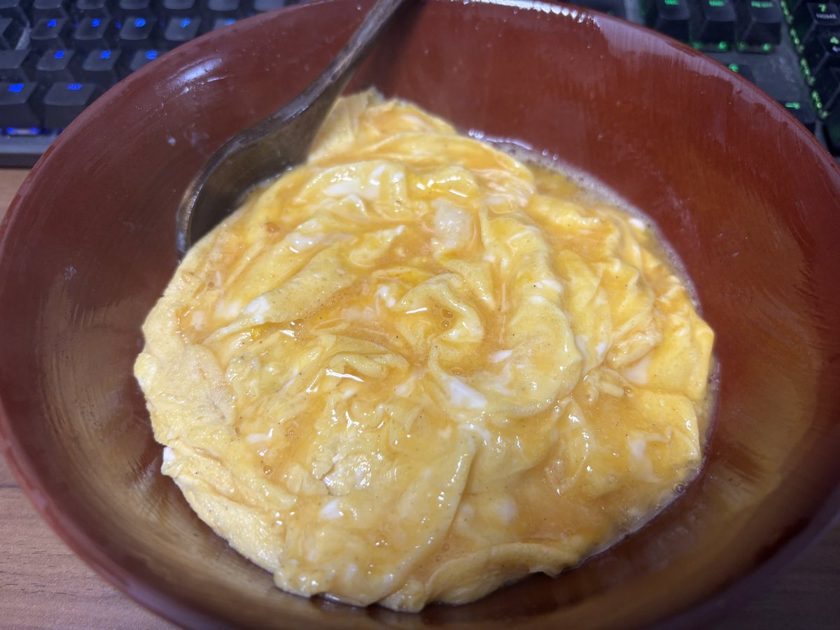 ほうれん tweet media