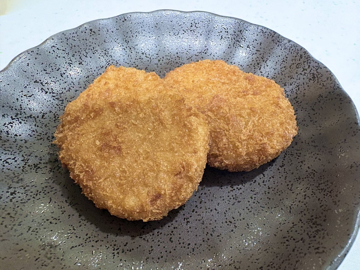 みモリ tweet media