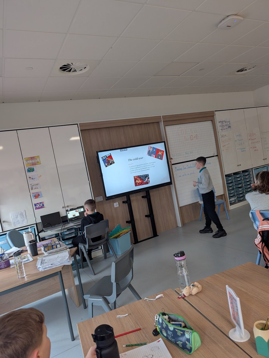 Mrs Cuthbert & R7 tweet media