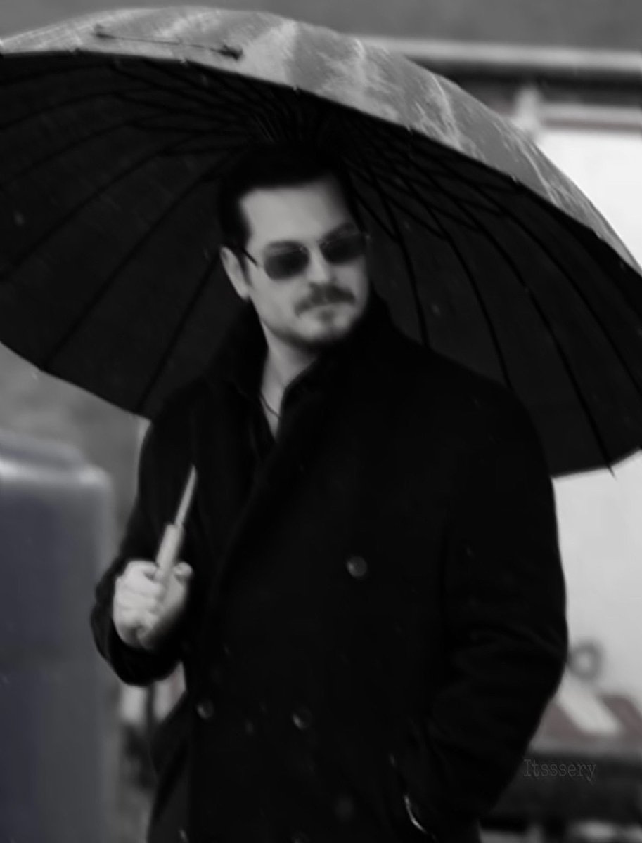 somebody tweet media