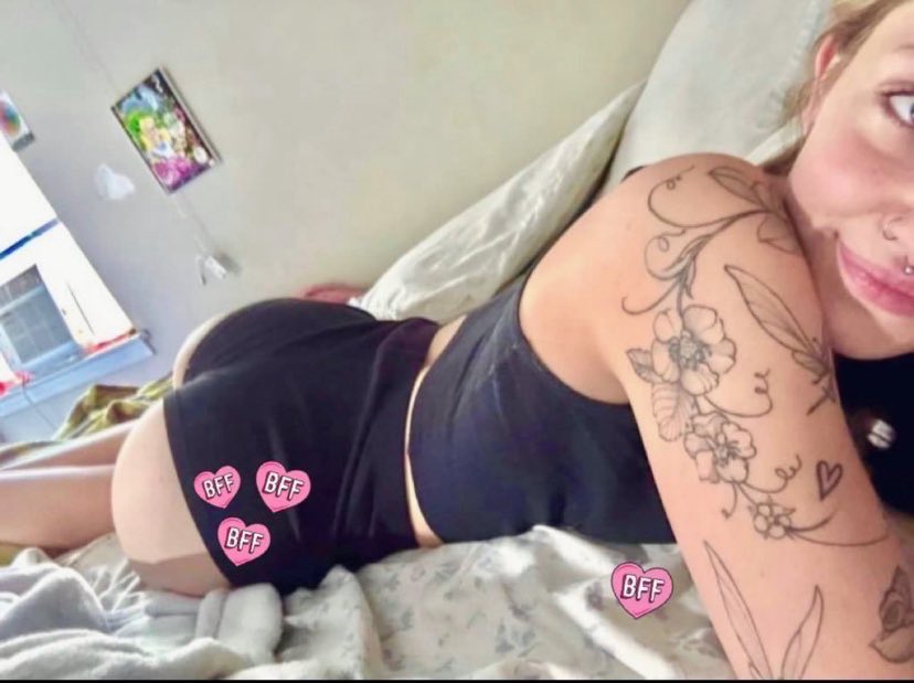jeana tweet media