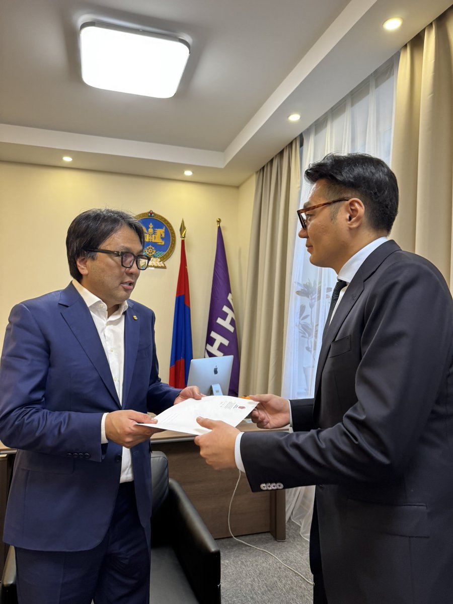 Тогмидын ДОРЖХАНД tweet media