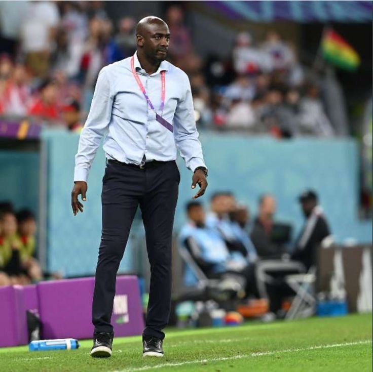 Ball Gbee tweet media