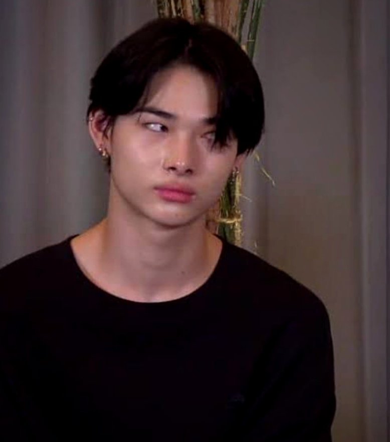 rikiismine tweet media