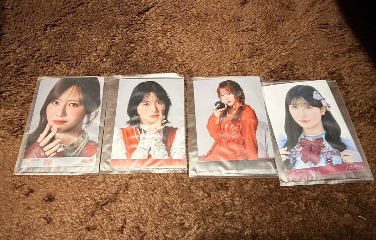 せ り な tweet media