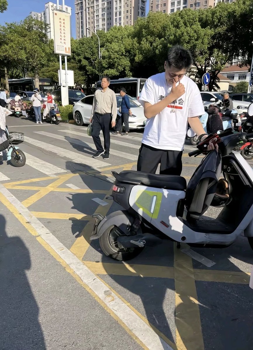 菠萝🍍 tweet media