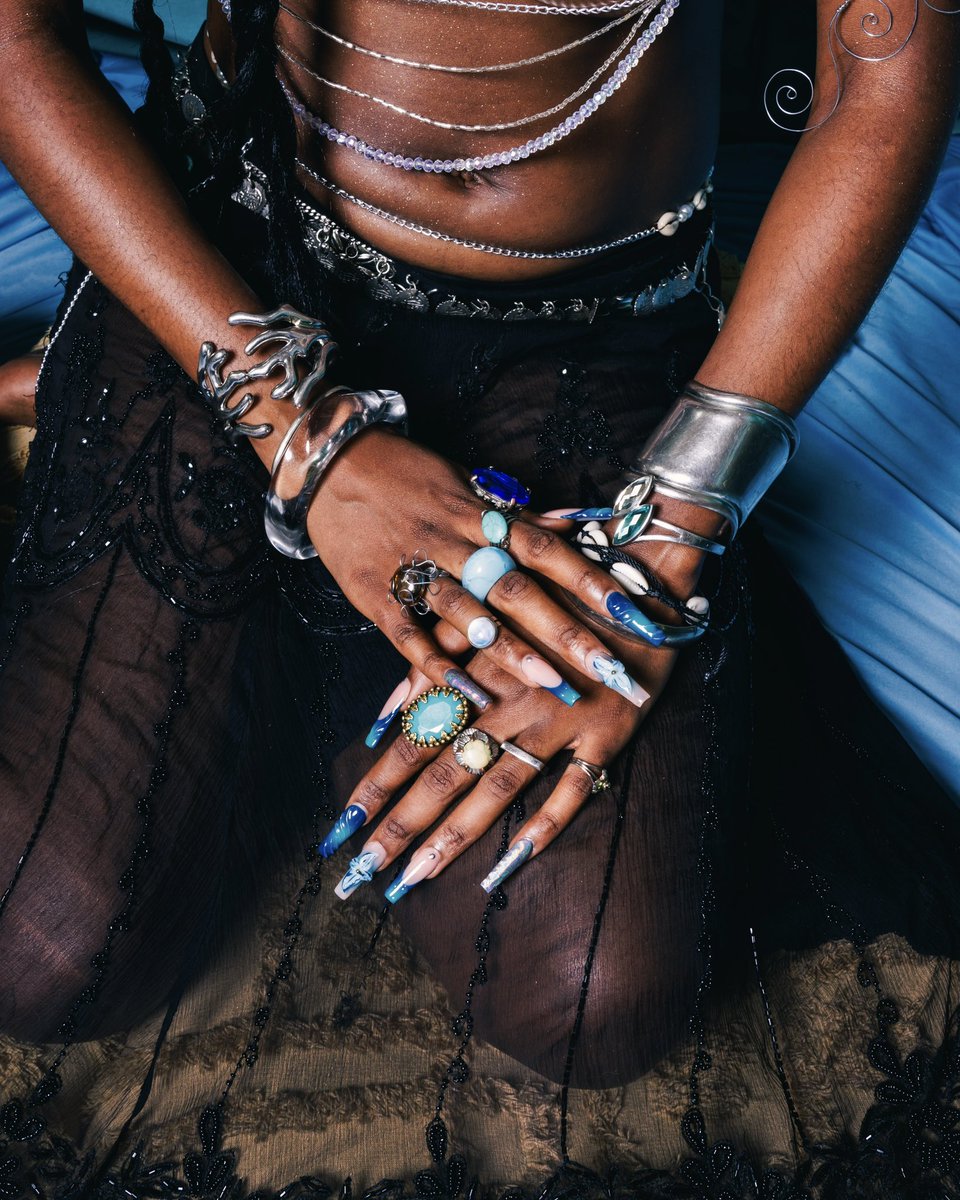 Nyatelo🖤 tweet media