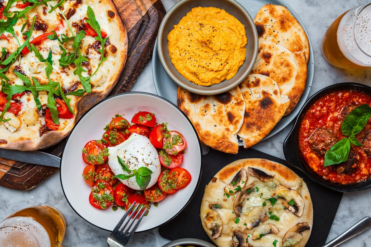 LiverpoolTIC's tweet photo. Liverpool is the place to be for food lovers! 🍽️ 

From delicious bites to family-friendly fun, there’s something tasty for everyone. Ready to explore? Check out @LplRestaurantWk and let us know your first stop! 

😋 https://t.co/QXKr2FiacI 

#LiverpoolRestaurantWeek https://t.co/hCRzn1xGST