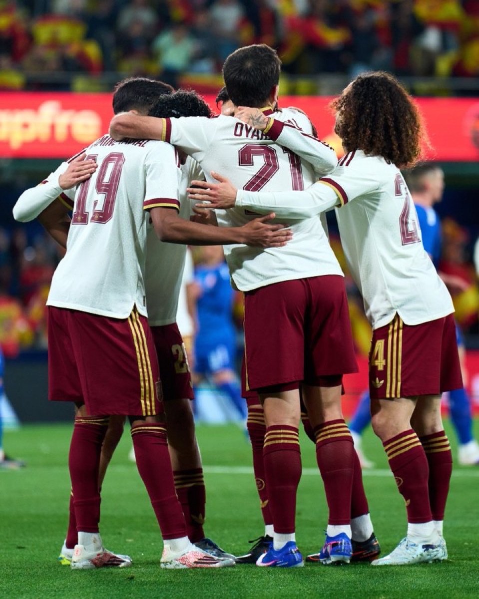 Spanish Football tweet media