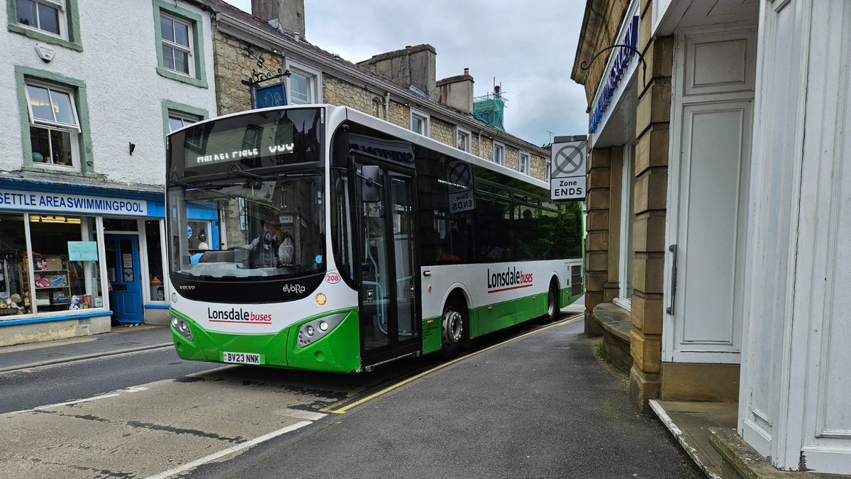 DalesBus tweet media