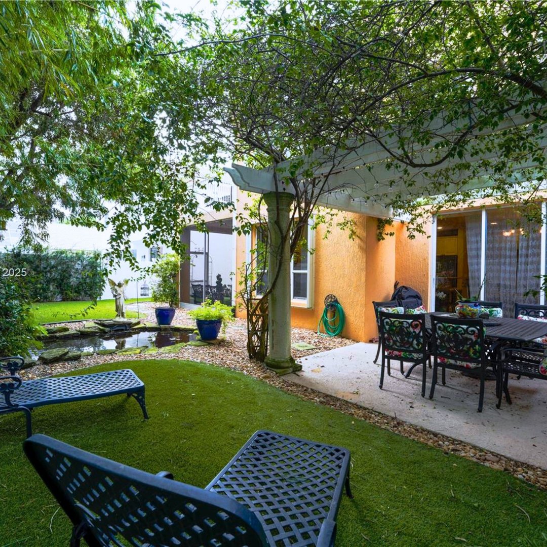 ellenmitchel's tweet photo. Probate Property. Smooth Closing. SOLD.

4796 Modern Dr | Delray Beach, FL 33445 is officially SOLD

Probate sales come with layers — timelines, court requirements, coordination, and careful navigation. This one was handled with strategy, patience, and precision .

#JustSold https://t.co/TsdkKHTMWh