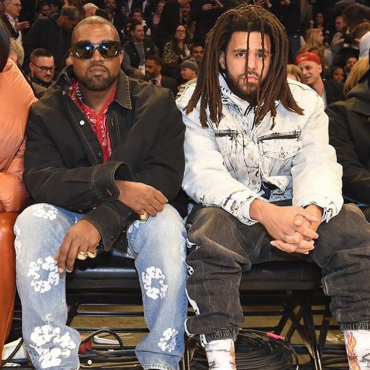 DME 🇳🇦 tweet media