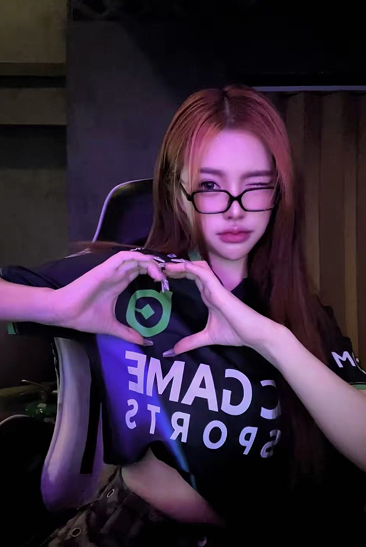 bcgamequeen tweet media