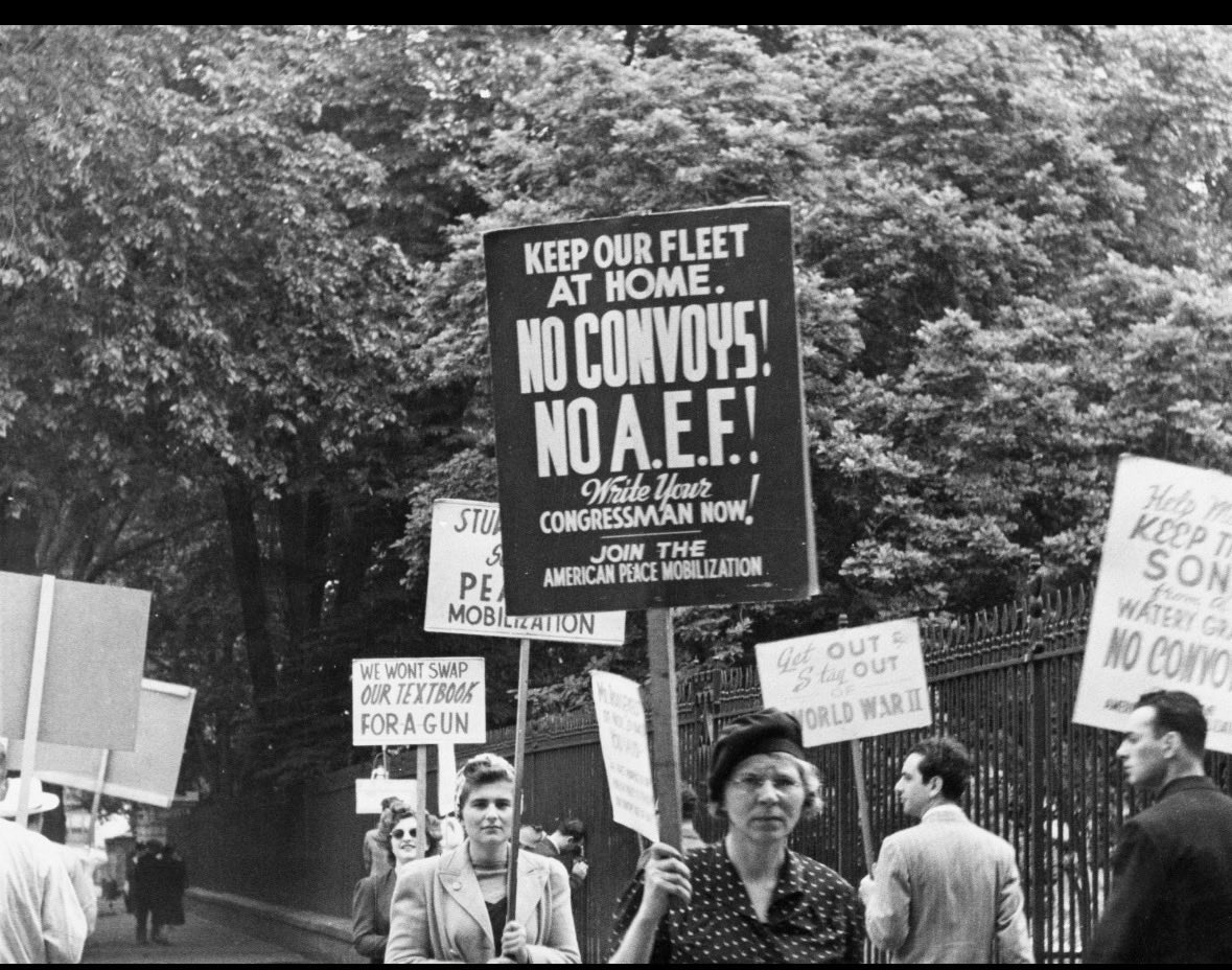 Cui Bono ? tweet media