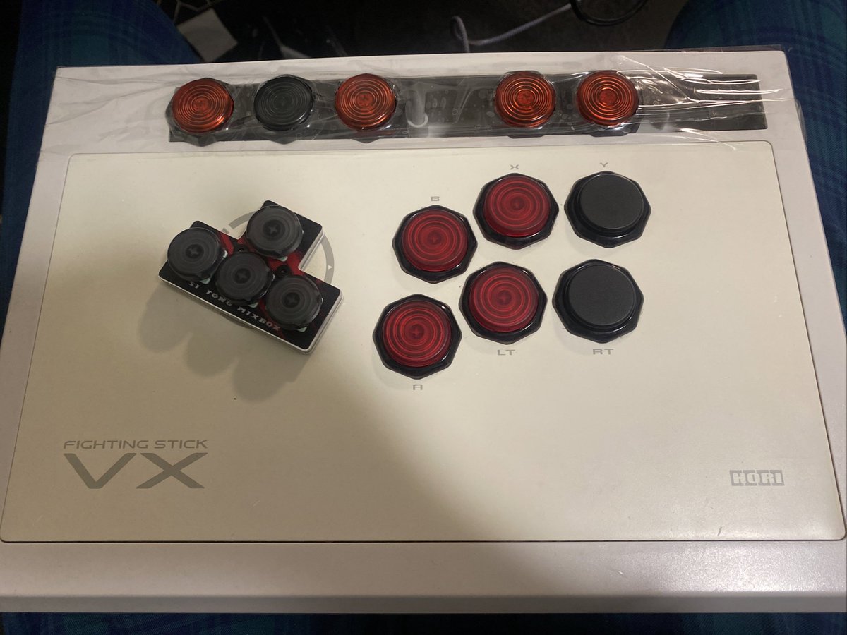 Sakal / សកល tweet media