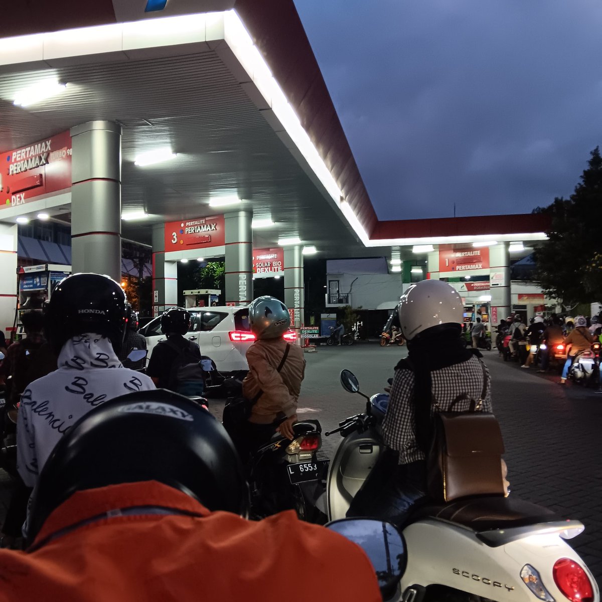 kallissss tweet media