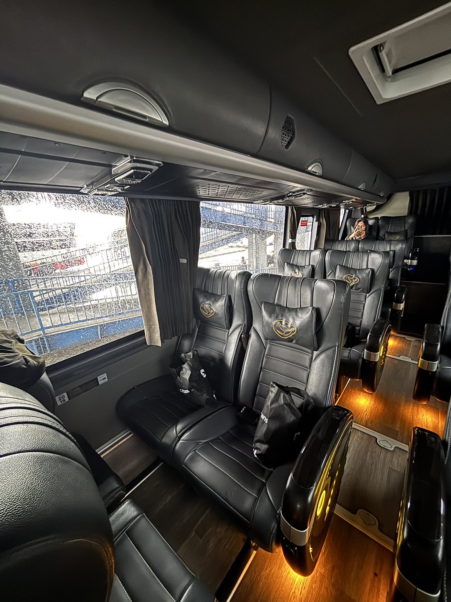 &ᴄᴏᴋ  tweet media