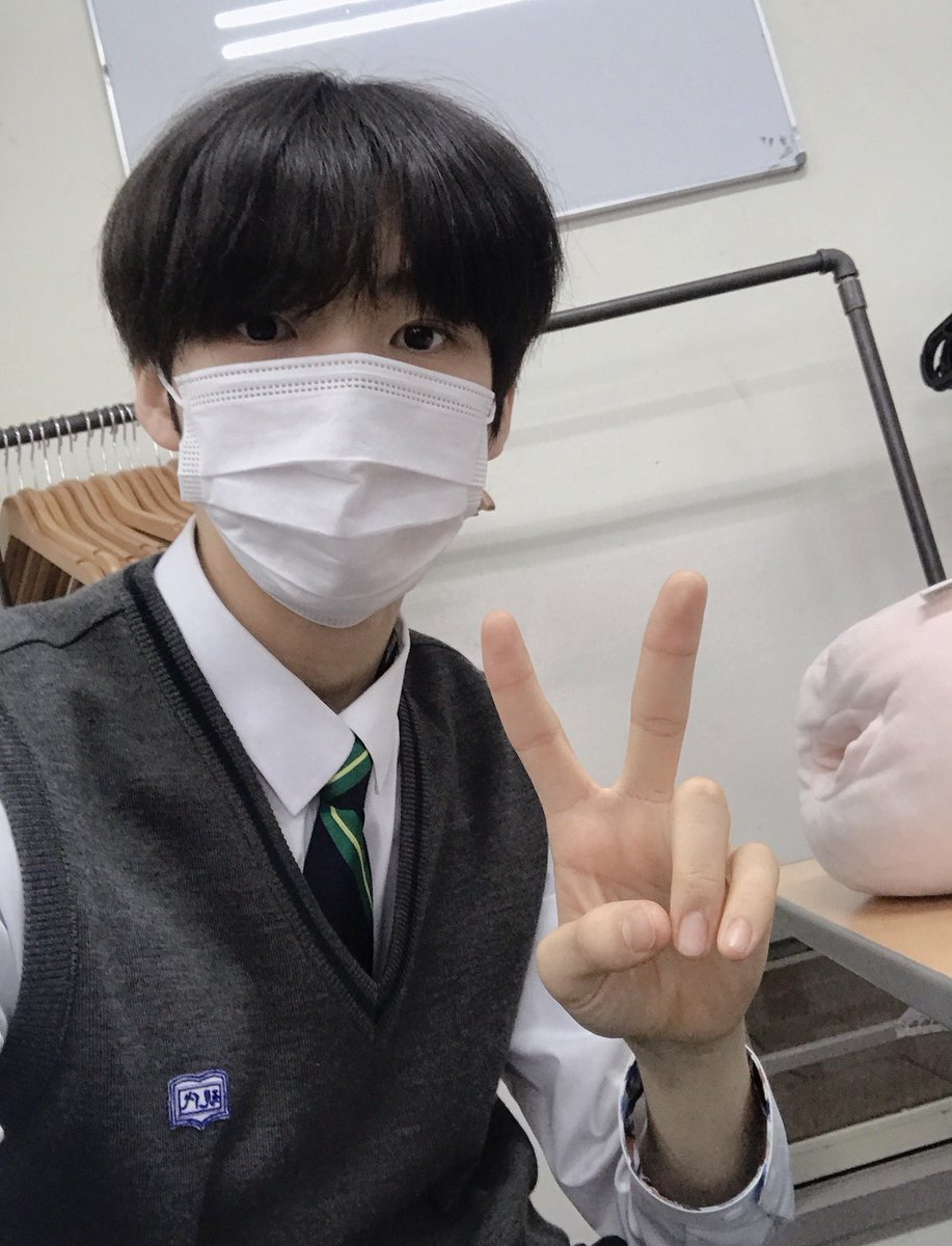 영ちゅん tweet media