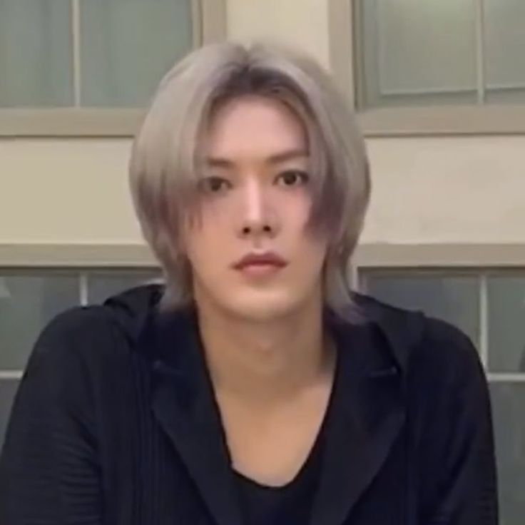 yuta as cats 𑄝 tweet media