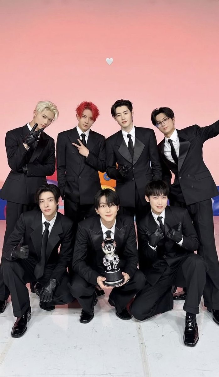 Fans are not acting out of negativity, but responsibility.
We expect HYBE to uphold basic standards of care for ENHYPEN.
Immediate attention to their well-being is required.

DO NOT IGNORE ENGENE'S VOICE 
#BOYCOTT_BLOODSAGA 
 #ENGENES_WANT_ENHYPEN_7