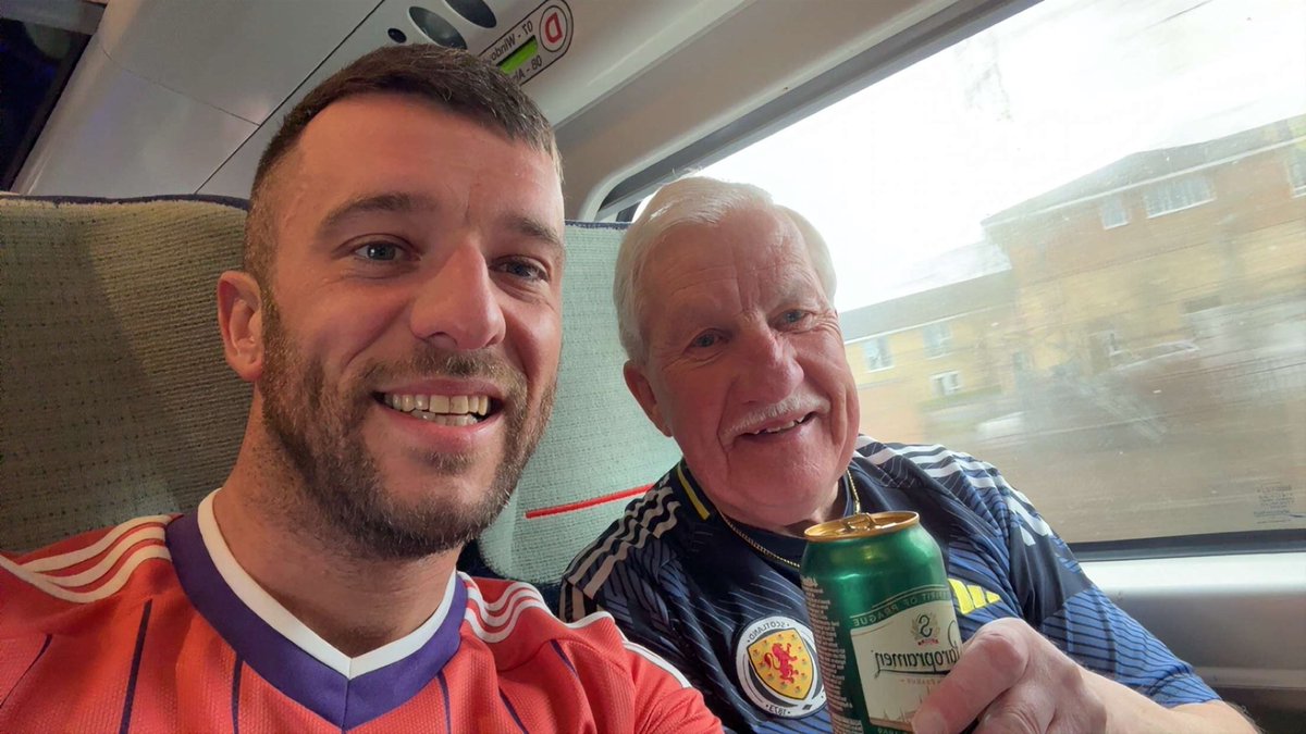 Legz3's tweet photo. Were the famous tartan army… 🏴󠁧󠁢󠁳󠁣󠁴󠁿 https://t.co/4f9cenibiL