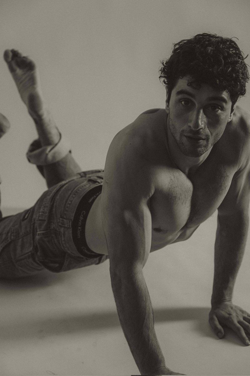 Lee✌🏼🩷💜💙 tweet media