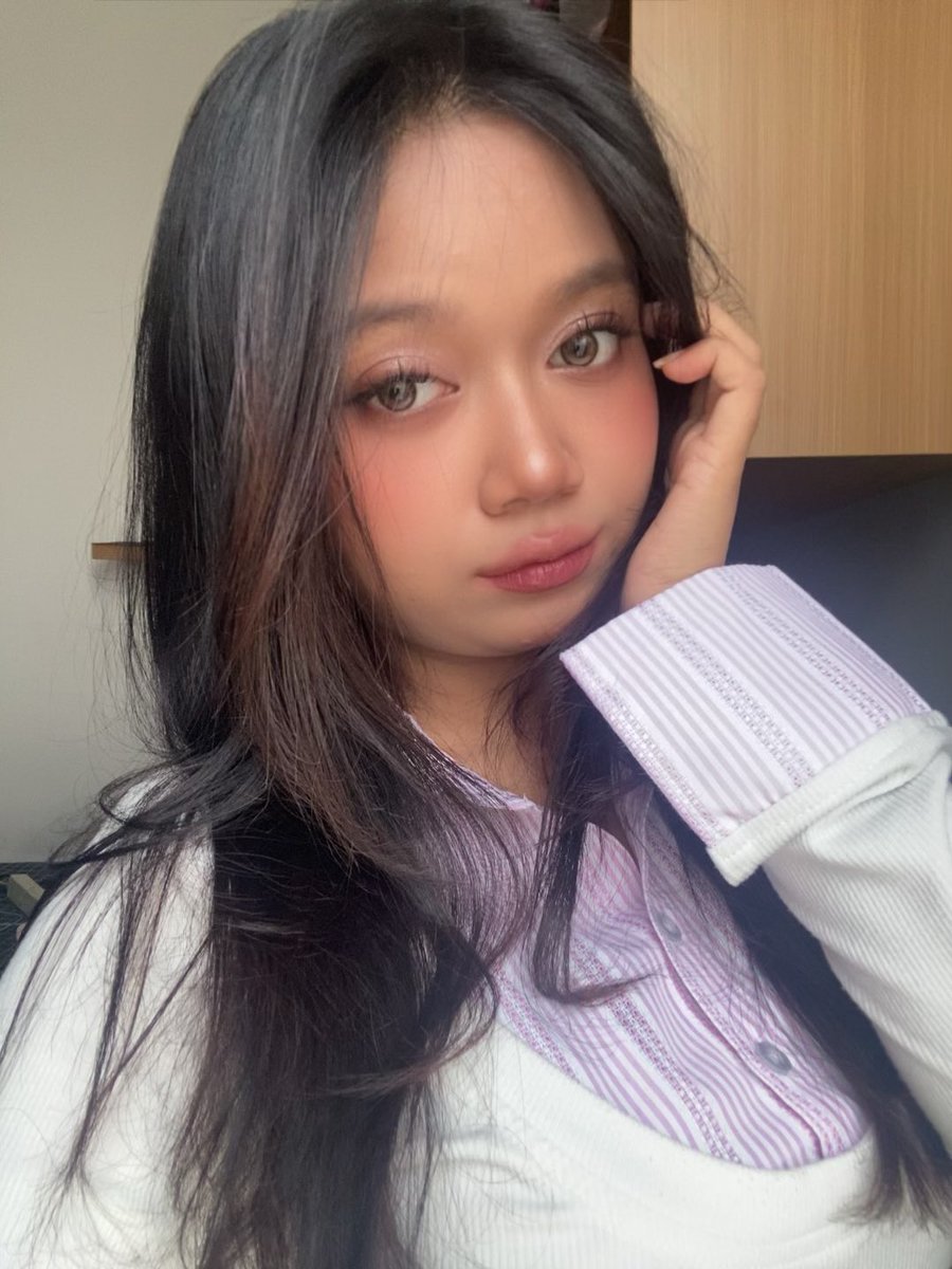 alyssa🐈‍⬛ tweet media