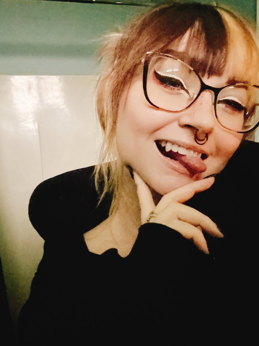 H3xchu's tweet photo. FAQ for fangs:
-Google dentists around your area that does cosmetic(even if they do sometimes this isn’t an option)
-Email/call to ask outright if they do them(I emailed bcuz I have phone anxiety)
-Can choose between veneer(which can damage your teeth, and is more expensive) https://t.co/mMDR1H7q46