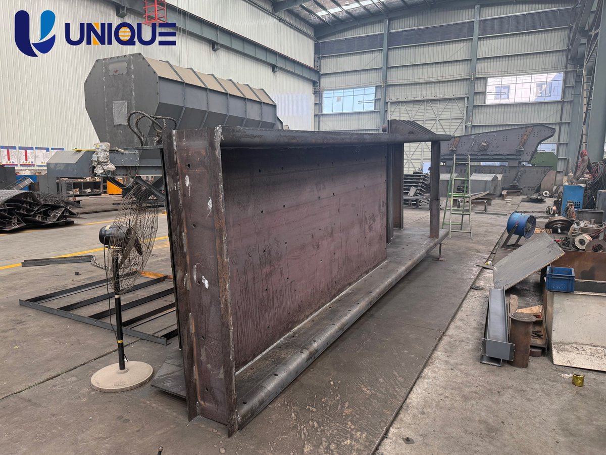 UniqueWinnie's tweet photo. If you are looking for single unit #rock_crusher or complete set #stone_crushing_plant , please contact us.    💬WhatsApp: 0086-13523050573   🔗https://t.co/kDYAWRFqrK https://t.co/F3Km8NfCjh