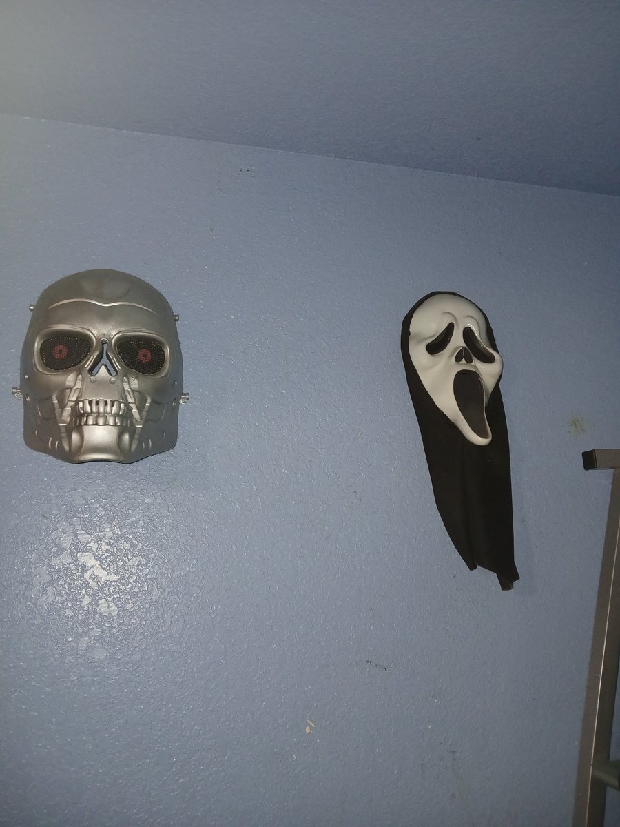 Stik 🔺️🤖👻🔪 tweet media