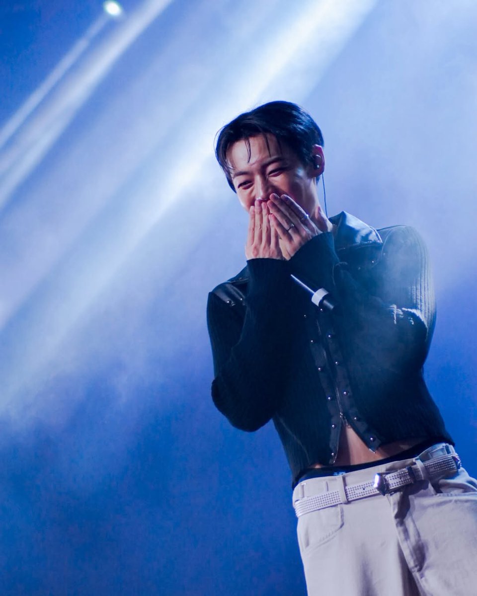 천사 🌵 tweet media