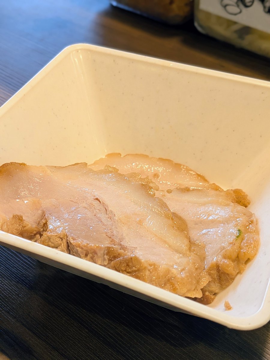 カルさん tweet media