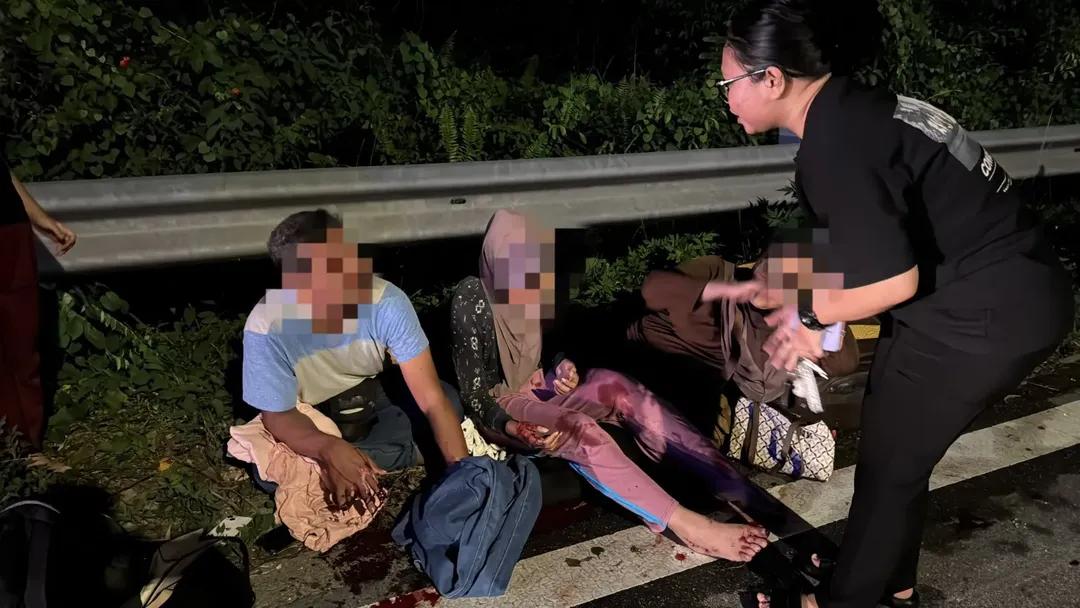 𝕏 ₮ⱤłǤǤ€® 🇲🇾 ₩∆Ɽ₦ł₦❾ tweet media