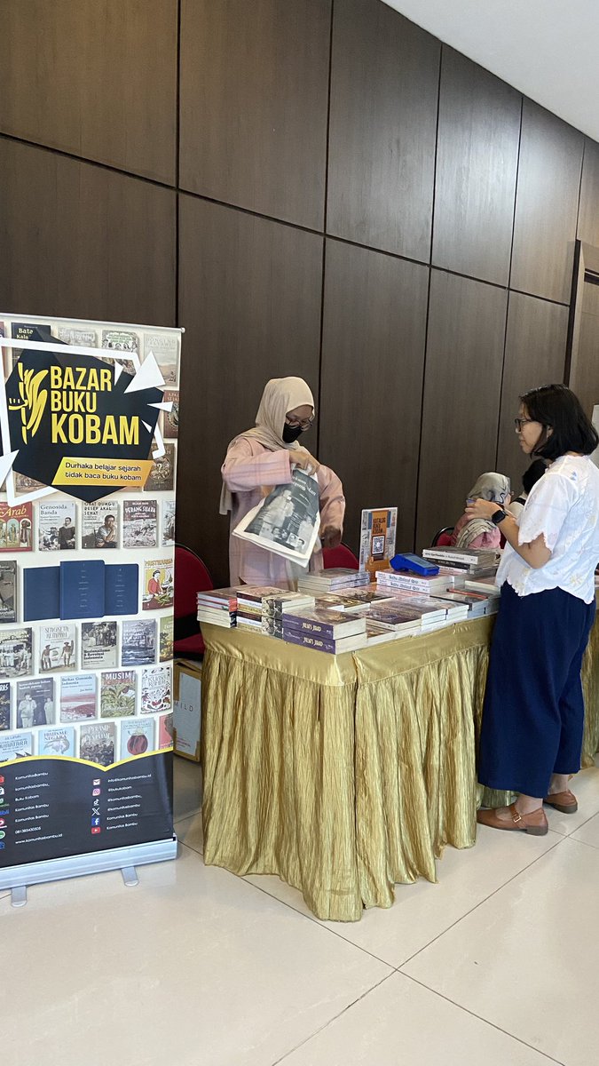 Komunitas Bambu tweet media