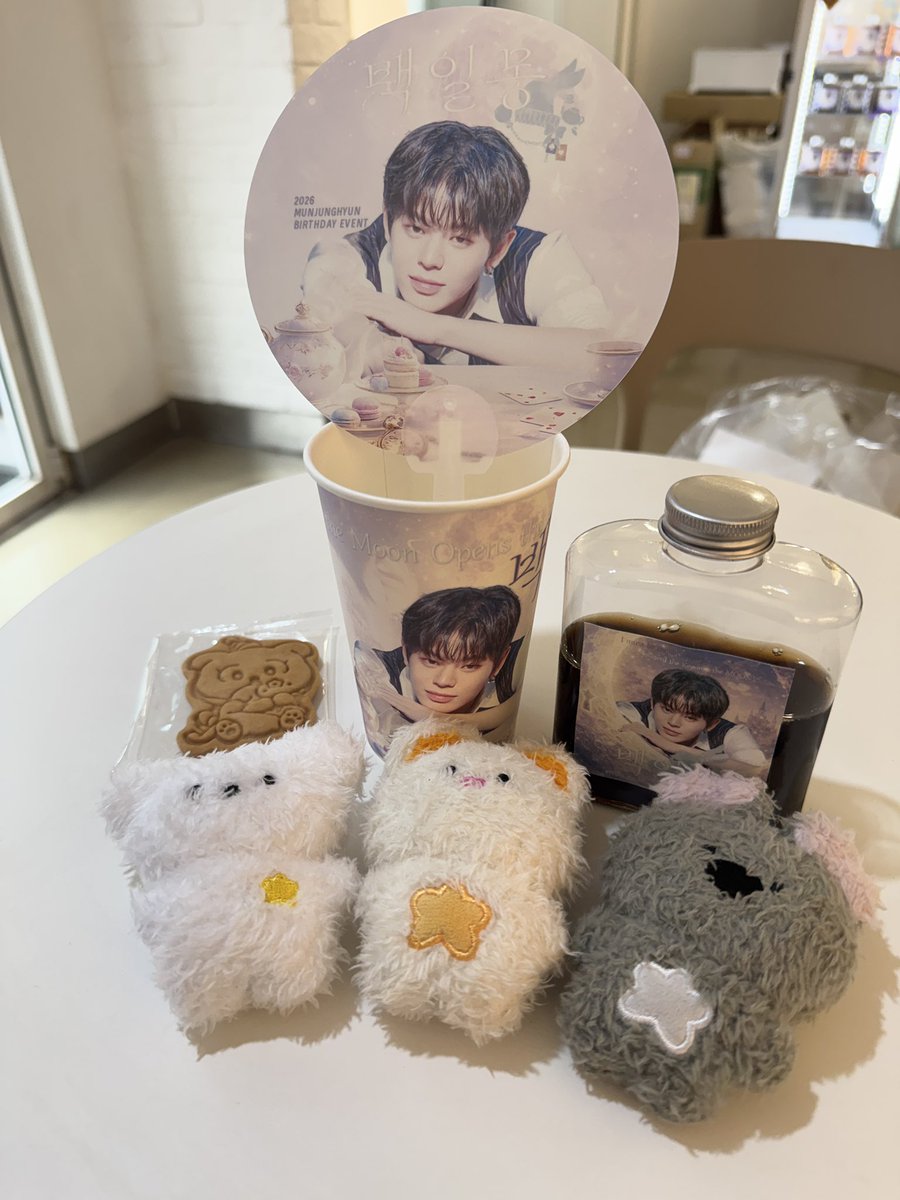 오래오레오 tweet media