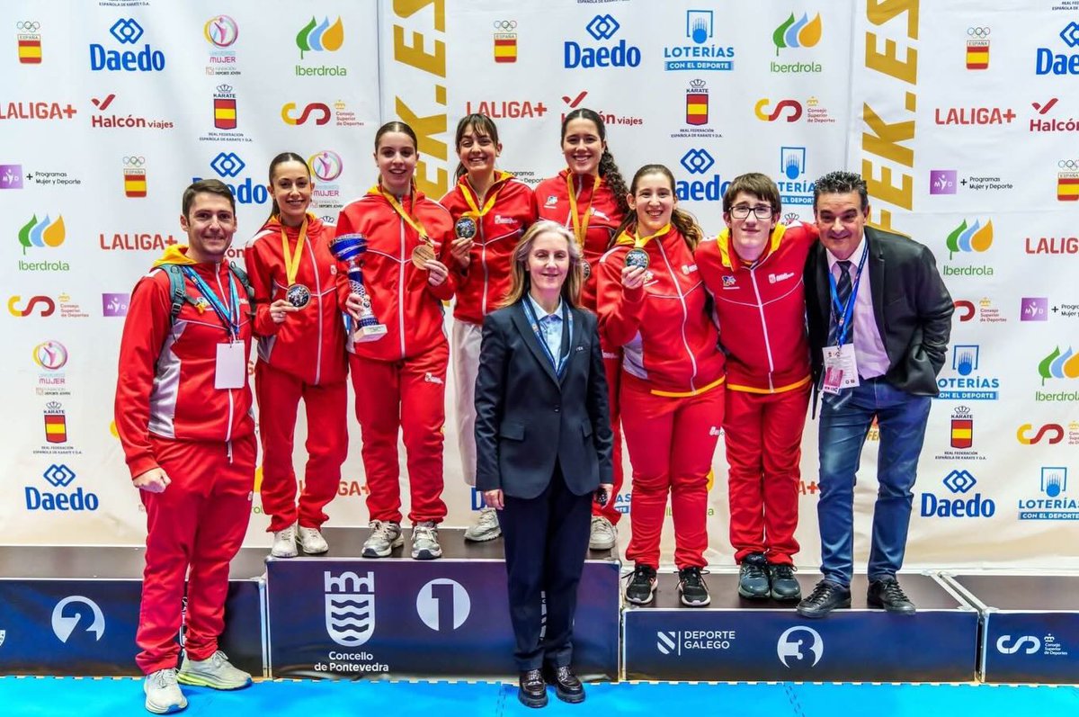 deportesavila's tweet photo. 🥋 Lucía Sánchez conquista el oro 🥇 en #parakarate y Sara Jiménez el bronce 🥉 por equipos en el nacional de #karate
https://t.co/haISrfpnuA https://t.co/yMvlnWhYqr