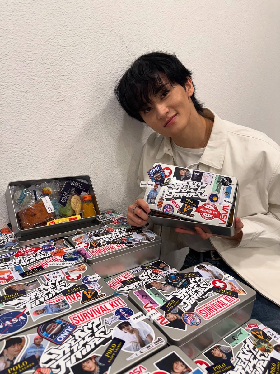 mlyn lee tweet media