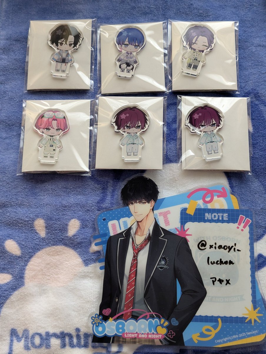 アヤメ tweet media