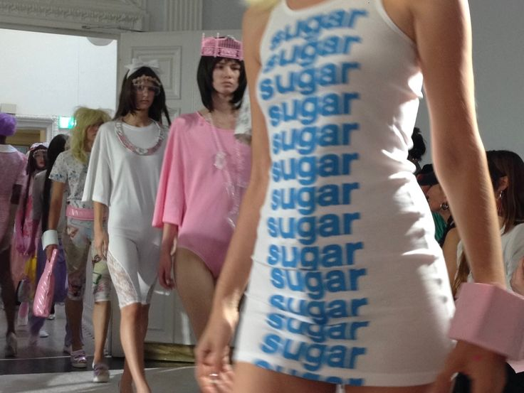 happy nice girl tweet media