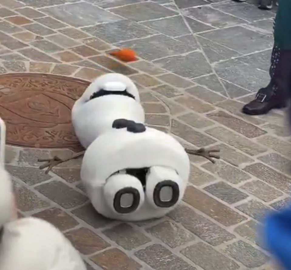 fassavoyeur's tweet image. This happened to my good friend Peter Parker