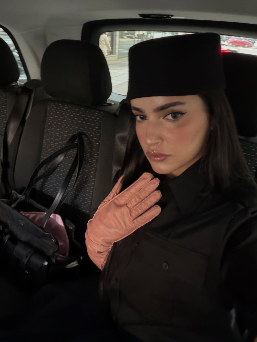 ALAN || آلان 🕊️ tweet media