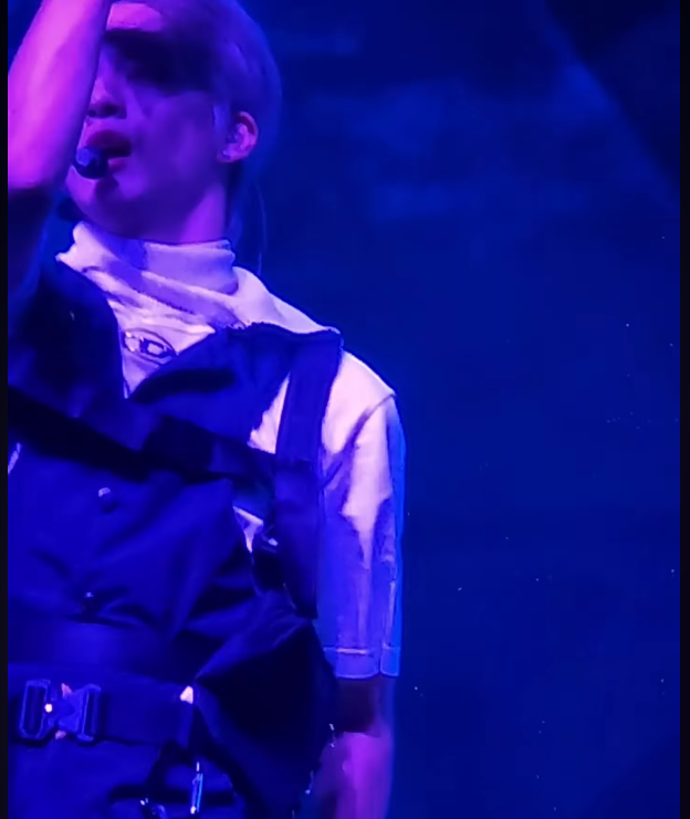 CAINOSURE's tweet photo. This Psychopath Facial Expression that we missed from #HONGSUNGMIN #홍성민 #판타지보이즈 https://t.co/uWFJCBZoew