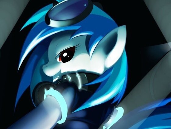 Vinyl Scratch tweet media